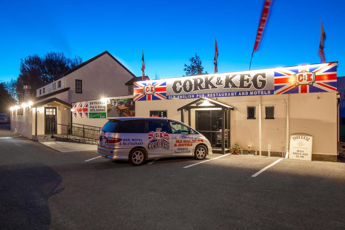 Cork And Keg Motel Renwick Ngoại thất bức ảnh