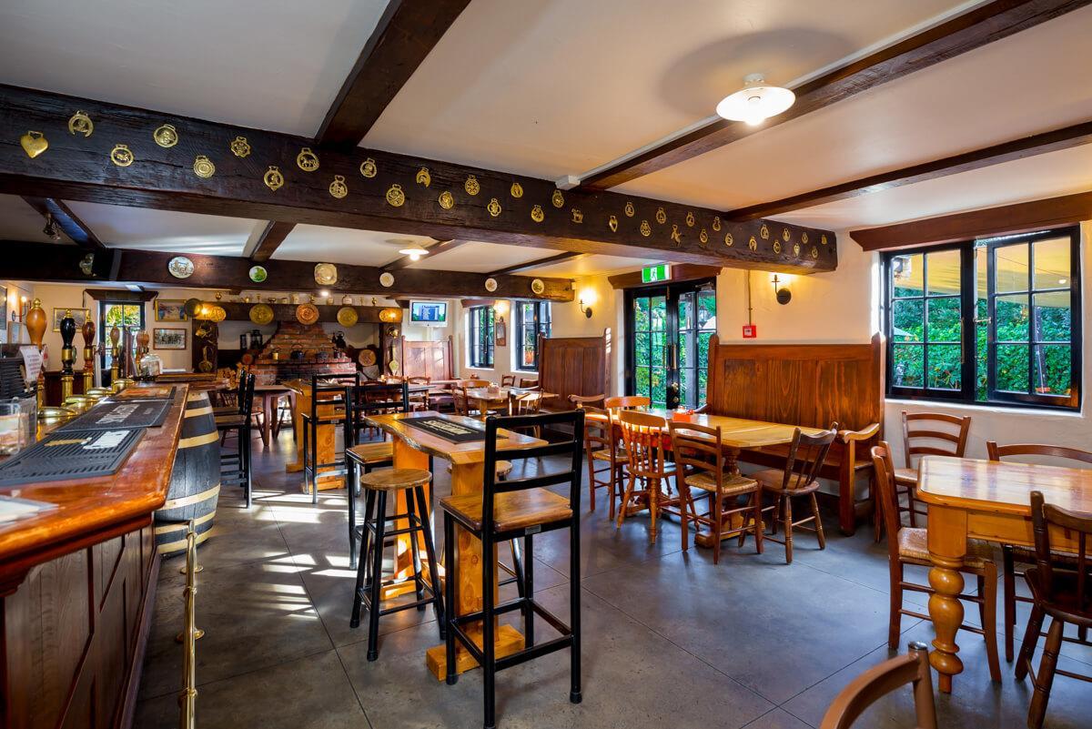 Cork And Keg Motel Renwick Ngoại thất bức ảnh